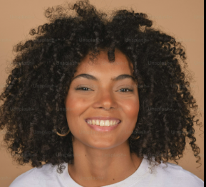 <em>Paula</em>